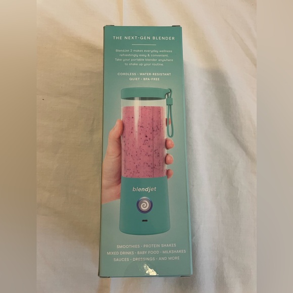 NIB Blendjet 2 - Picture 2 of 5